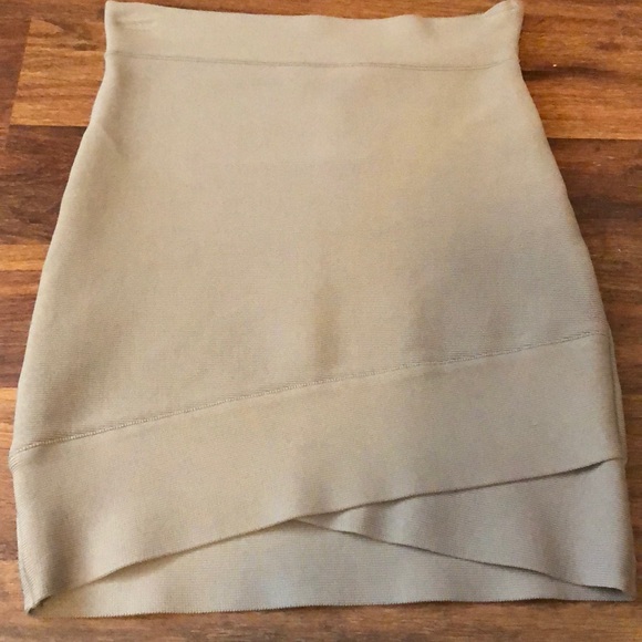BCBGMaxAzria Dresses & Skirts - BCBGMAXAZRIA TAN SKIRT